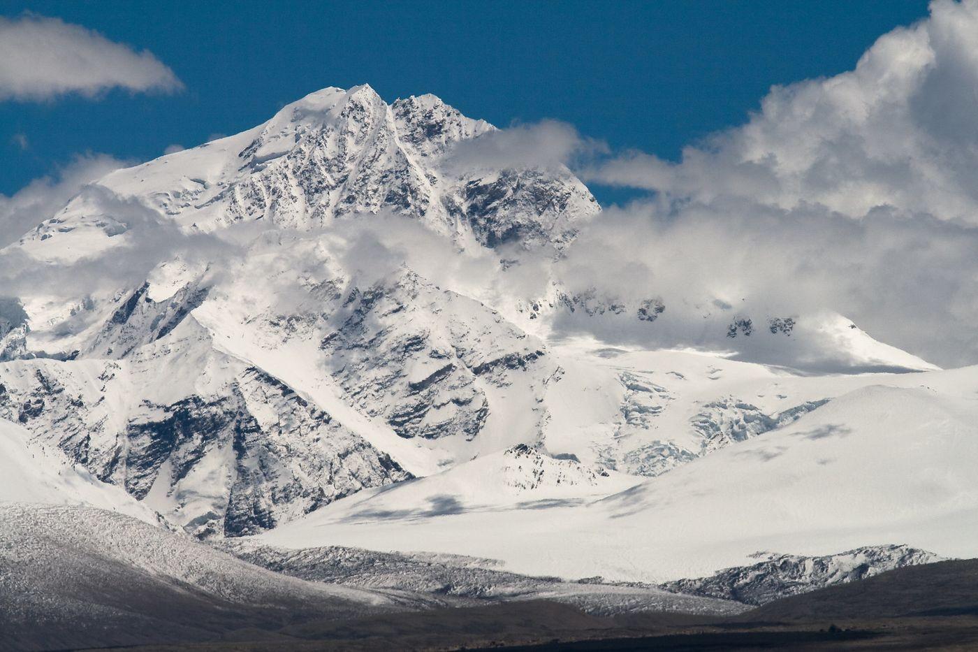 Shishapangma. China / Tibet.