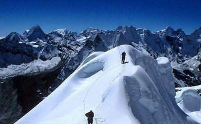 Chulu east. Nepal.