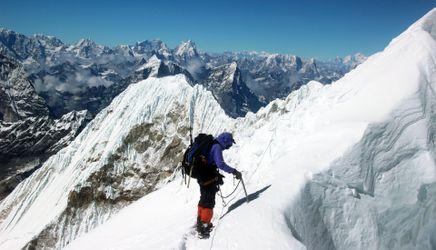 Baruntse. Nepal.